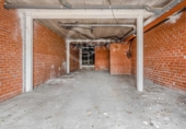 216m² commercial premises for sale in Toledo photo