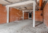 216m² commercial premises for sale in Toledo photo