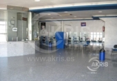 Local comercial en alquiler con 200m² en Toledo foto