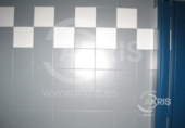 Local comercial en alquiler con 200m² en Toledo foto