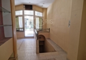 150m² commercial premises for sale in Toledo photo