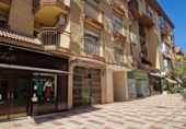 150m² commercial premises for sale in Toledo photo