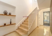 406m² bâtiment pour vente à Alicante, Calle del Jazmín photo