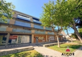 Local comercial
en venda
amb 80m² a Benicarló, avda. papa luna foto