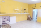Local comercial en alquiler con 285m² en Valdepeñas foto