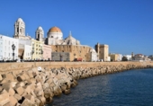 Edificio en venta con 1060m² en Cádiz foto