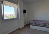 Oficina en venta con 137m² en Madrid, en la zona de Cuatro Vientos, Avenida de la Aviación foto