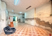 275m² building for sale in Alicante, Calle Nueve de Octubre photo