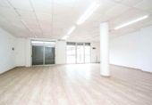 Local comercial en venta con 167m² en Castellar del Vallès, passeig, 08211 foto