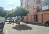 177m² commercial premises for sale in Coín, calle de la paz, 29100 photo