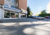 Local comercial
en venda
amb 207m² a Madrid, a la zona de Pinar del Rey, Calle de Hernández Colón foto