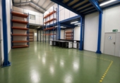 Nave Industrial en venta con 1070m² en Alcorcón foto