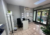 Local comercial en venta con 144m² en Madrid, en la zona de Acacias, Calle de las Peñuelas foto