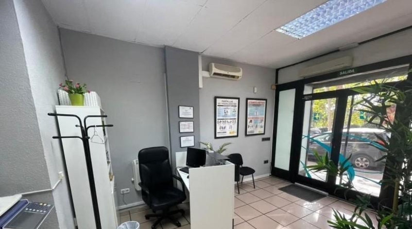 Local comercial