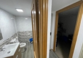 Local comercial en venta con 144m² en Madrid, en la zona de Acacias, Calle de las Peñuelas foto