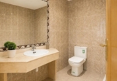 836m² bâtiment pour vente à Alagón, Avenida de Zaragoza photo