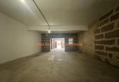 176m² locaux commerciaux pour vente à Vigo, dans le quartier de Lavadores, Rúa de Novo Panasco photo