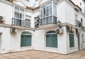 Local comercial en venta con 188m² en Sanlúcar de Barrameda foto