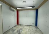 Local comercial en venta con 188m² en Sanlúcar de Barrameda foto