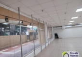 Local comercial en venta con 900m² en Marbella, Avenida Ramón y Cajal foto