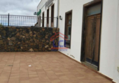 Local comercial en venta con 60m² en Teguise, Calle Garajonay foto
