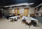 Nave Industrial en venta con 234m² en Madrid, en la zona de Legazpi, Calle del Bronce foto