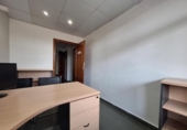 Oficina
en venda
amb 85m² a Barberà del Vallès, Passeig del Doctor Moragas foto