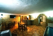120m² bar for sale in Los Corrales de Buelna, Calle Altamira photo