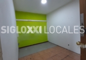 Local comercial en alquiler con 140m² en Barcelona, en la zona de el Poble-sec, Carrer de la Creu dels Molers foto