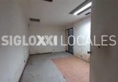 Local comercial en alquiler con 140m² en Barcelona, en la zona de el Poble-sec, Carrer de la Creu dels Molers foto