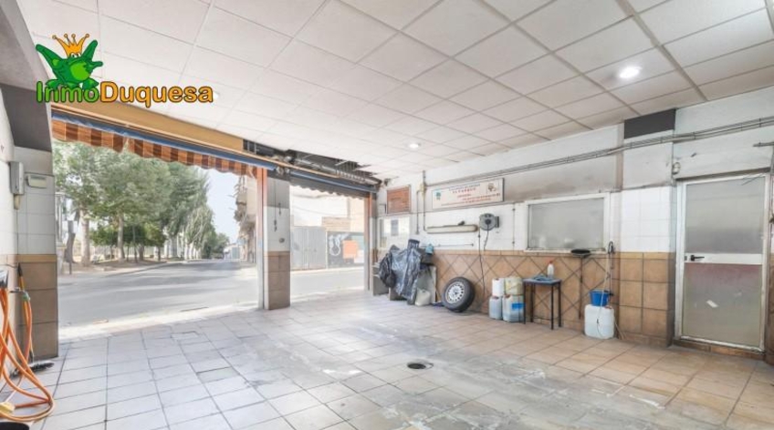 Local comercial
