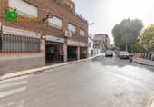 Local comercial
en venda
amb 95m² a Maracena, Calle Los Pampanos foto