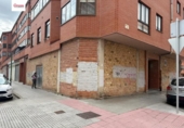 120m² locaux commerciaux pour vente à Burgos, dans le quartier de Quartier de Zurbarán, Avenida Castilla y León photo
