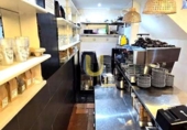 Cafeteria
en lloguer
amb 70m² a Madrid, a la zona de Universitat, Travesía de la Parada foto