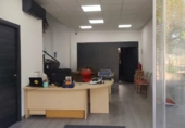 228m² offices for rent in Seville, in the area of Old Airport photo