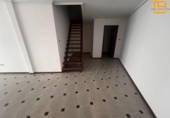 Local comercial
en venda
amb 120m² a Laredo foto