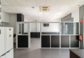 64m² commercial premises for sale in Jerez photo