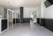 64m² commercial premises for sale in Jerez photo