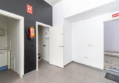 64m² commercial premises for sale in Jerez photo