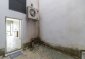 64m² commercial premises for sale in Jerez photo