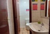 130m² commercial premises for sale in Vitoria-Gasteiz, in the area of Txagorritxu, Calle de Bolivia photo