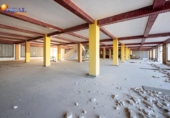 Nau Industrial
en venda
amb 3958m² a Albolote, Avenida Lucilo Carvajal foto
