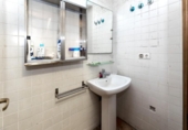 Oficina
en venda
amb 88m² a Granada, a la zona de Barri de la Magdalena, Plaza de la Alhondiga foto