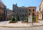 133m² commercial premises for sale in Oliva, Calle Tamarit photo