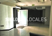 155m² locaux commerciaux pour vente, cession à Barcelone, dans le quartier de la Salut, Carrer de Verdi photo
