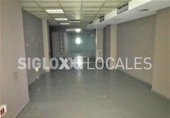 155m² locaux commerciaux pour vente, cession à Barcelone, dans le quartier de la Salut, Carrer de Verdi photo