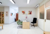 113m² bureau pour vente à Fuengirola, Avenida Ramón y Cajal photo