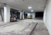 Local comercial
en venda
amb 396m² a Madrid, a la zona de Pacífic, Calle de Abtao foto