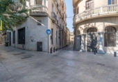 Oficines
en venda
amb 28m² a Granada, a la zona de Barri del Boquerón, Calle Profesor Emilio Orozco foto