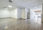Local comercial
en venda
amb 170m² a Maracena, Camino Las Tinajas foto